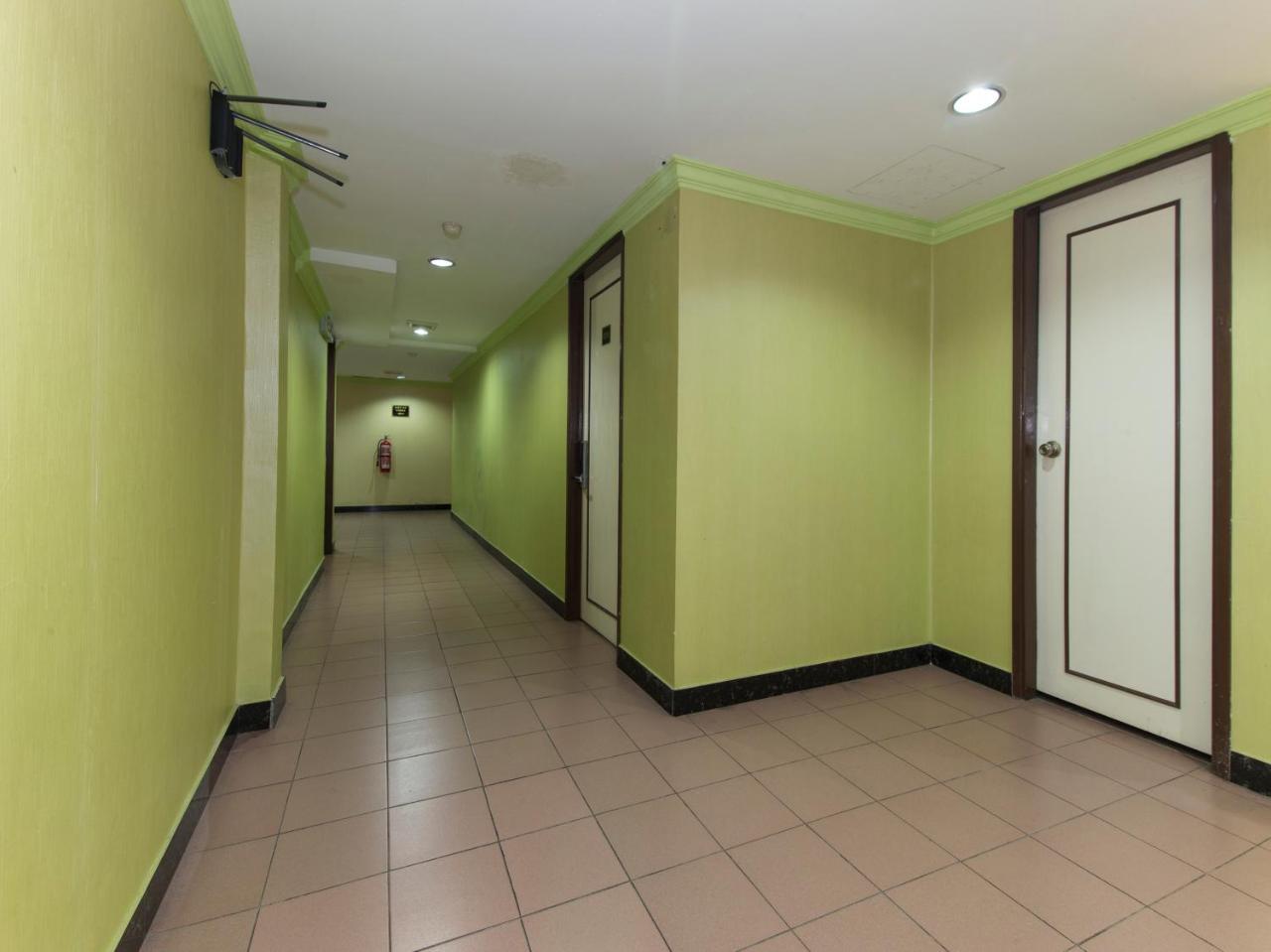 Hotel Oyo 433 Grand Orchard Wings Kuala Lumpur Exterior foto